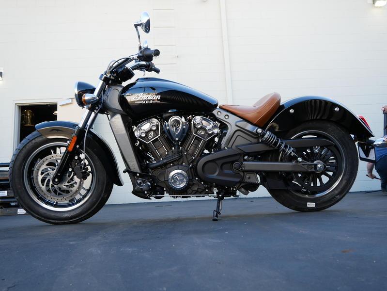 562-indianmotorcycle-scoutthunderblack-2019-7057173